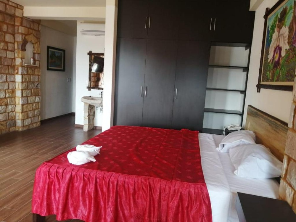 HOTEL CASTILLO 